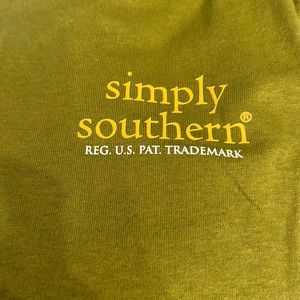 New with Tags simply southern tshirt